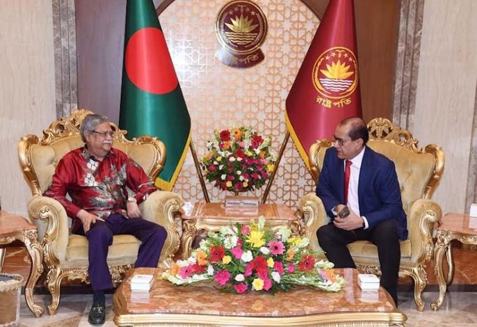 রাষ্ট্রপতি চিকিৎসায় বিদেশমুখীতা কমাতে পদক্ষেপ নেওয়ার নির্দেশ দিলেন